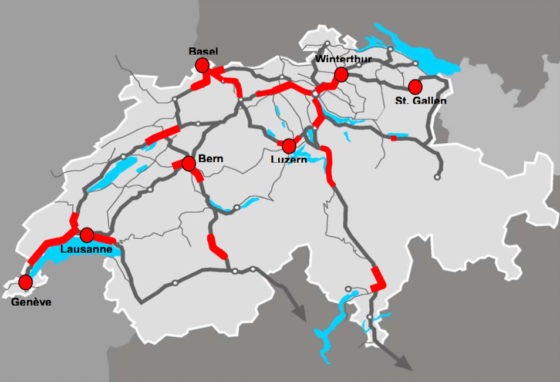 Colli di bottiglia della capacità ferroviaria 2020 (rosso: strade congestionate / svincoli) [UVEK 09]