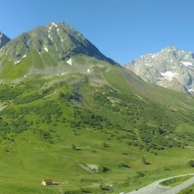 Landscape of the Pays de la Meije from Lautaret pass (Photo by Nicolas Salliou, ETH Zurich)