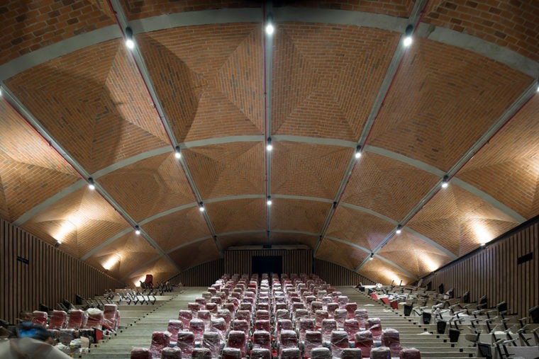 Auditorium for 500 people © Alejandro Arango and Luis Bernardo Cano