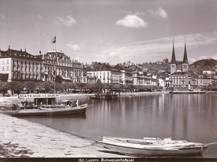 Luzern, Schweizerhofquai, zwischen 1897 und 1900. ETH-Bibliothek Zürich / Bildarchiv / FotografIn unbekannt / Ans_05614, Public Domain Mark.