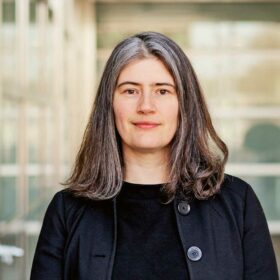 Portraitfoto Eva Heinen